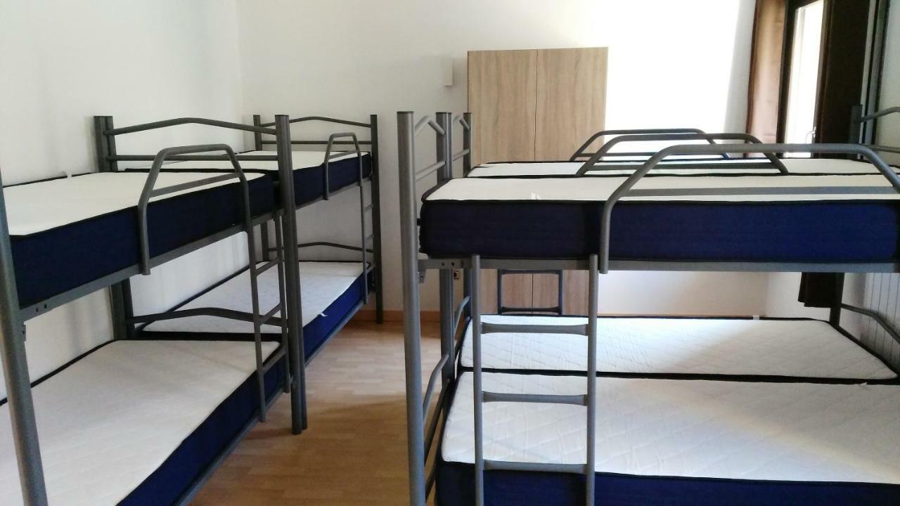 Albergue De Benabarre-Calumet Ngoại thất bức ảnh