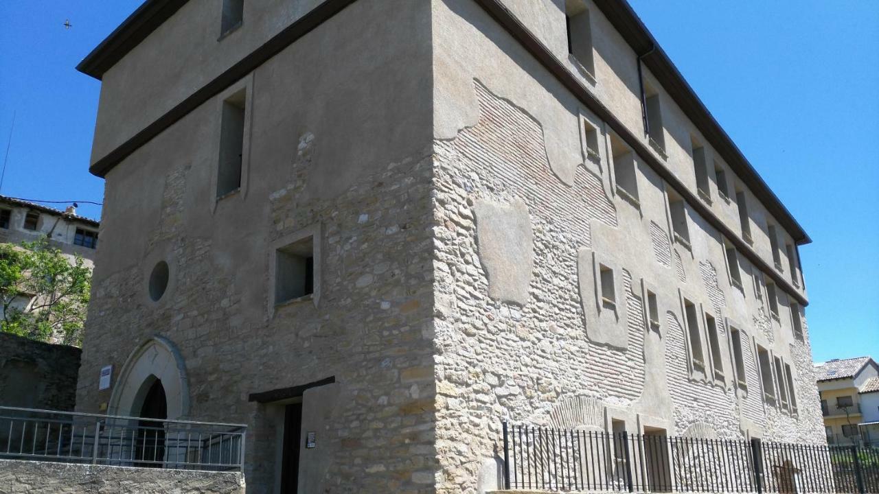 Albergue De Benabarre-Calumet Ngoại thất bức ảnh